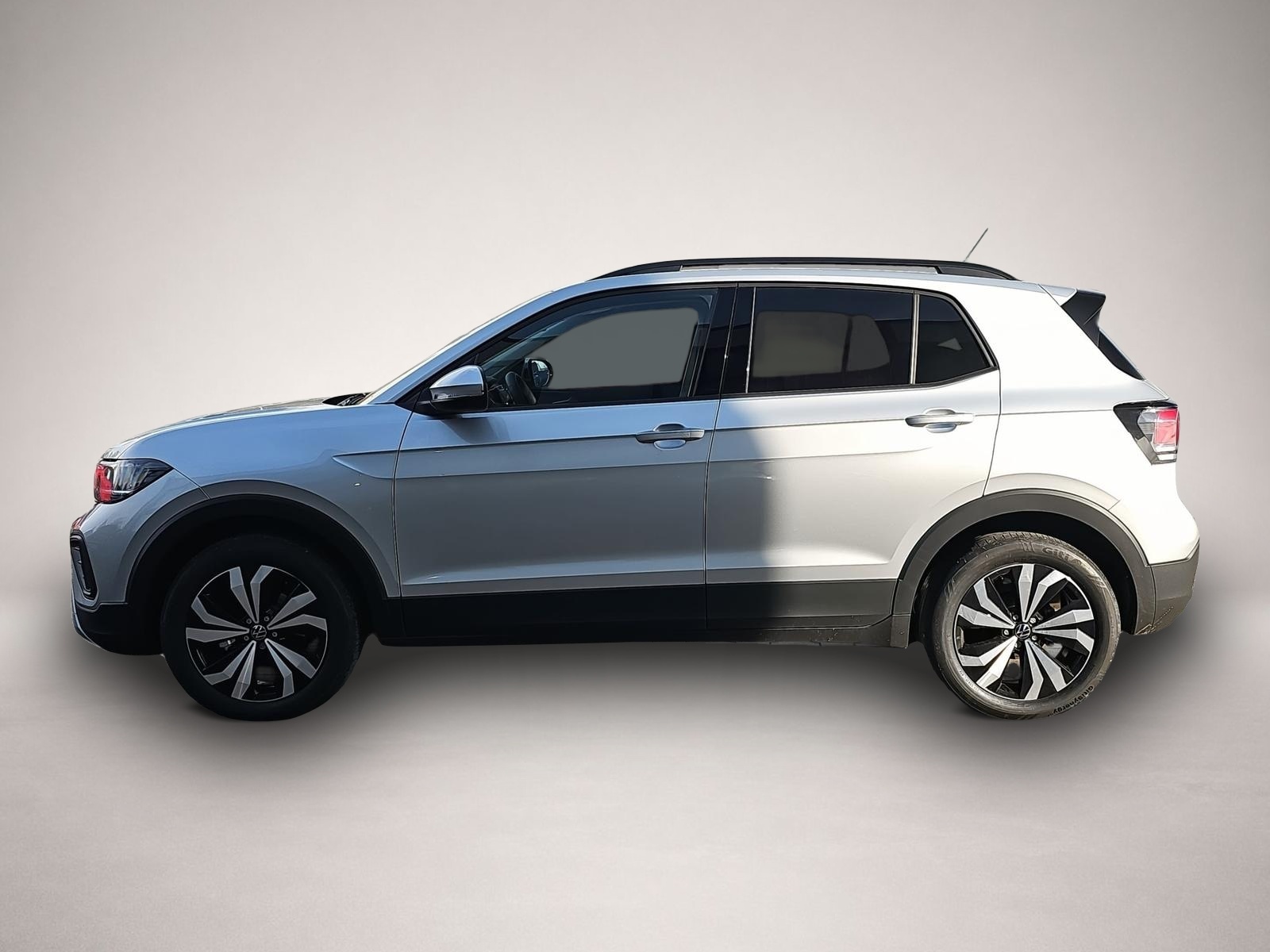 Volkswagen T-Cross (05/2026, Benzin)