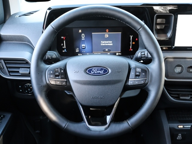 Ford Tourneo Courier (03/2026, Benzin)