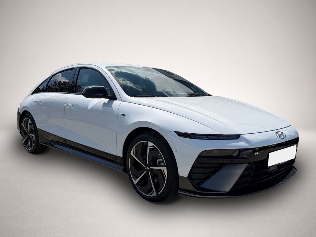 Hyundai IONIQ 6, image 2 of 5