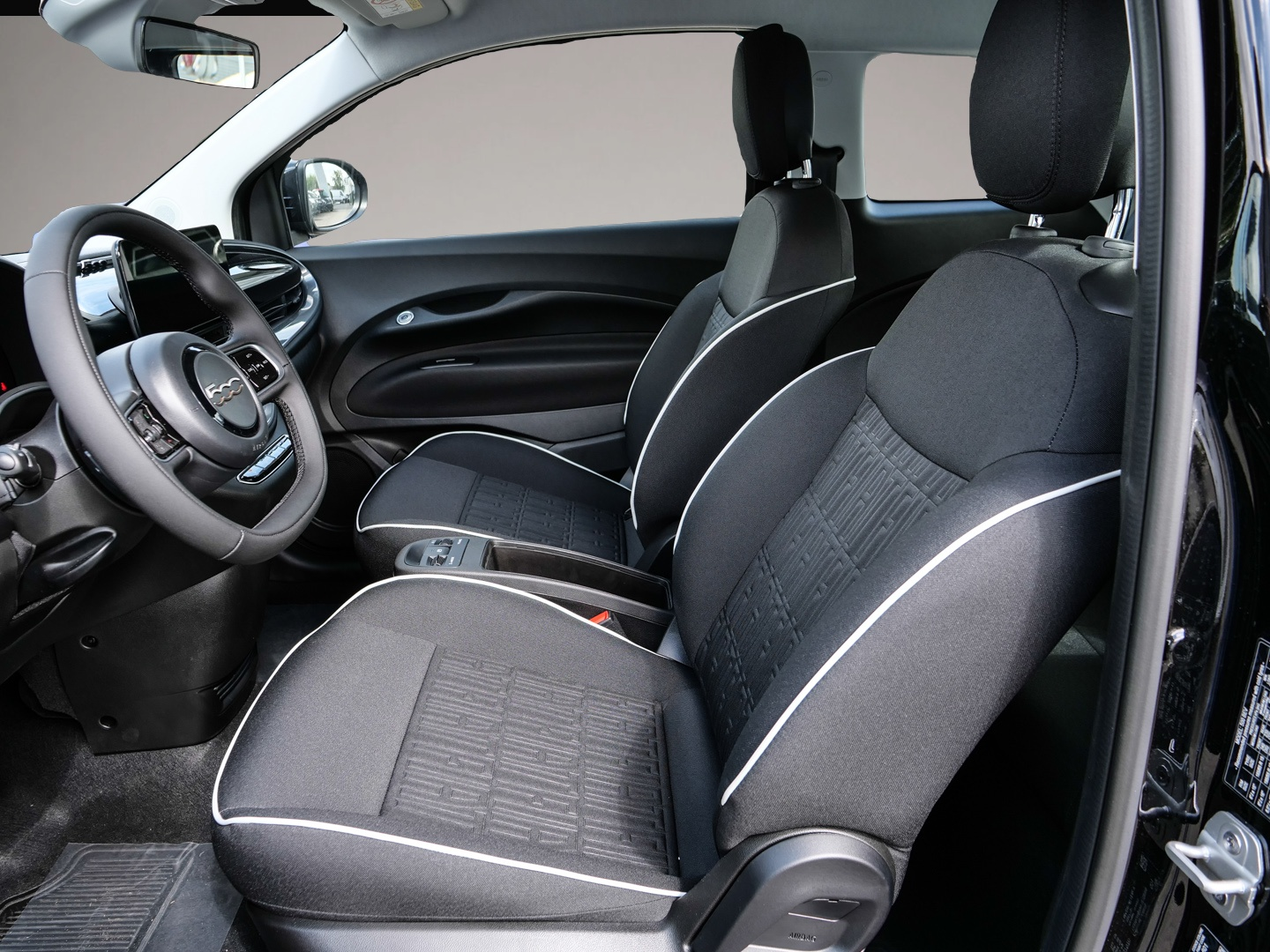 Fiat 500e, Bild 4 von 6