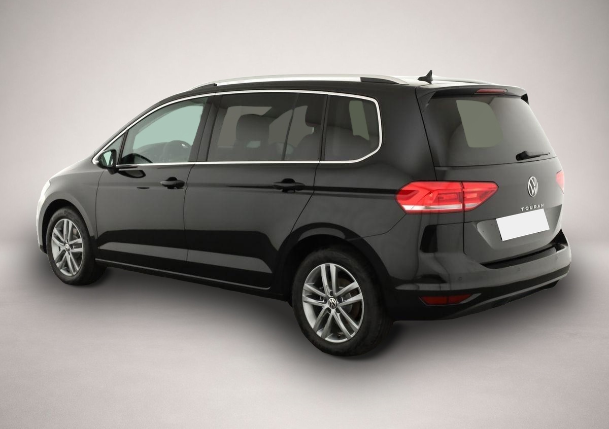 Volkswagen Touran (06/2026, Benzin)