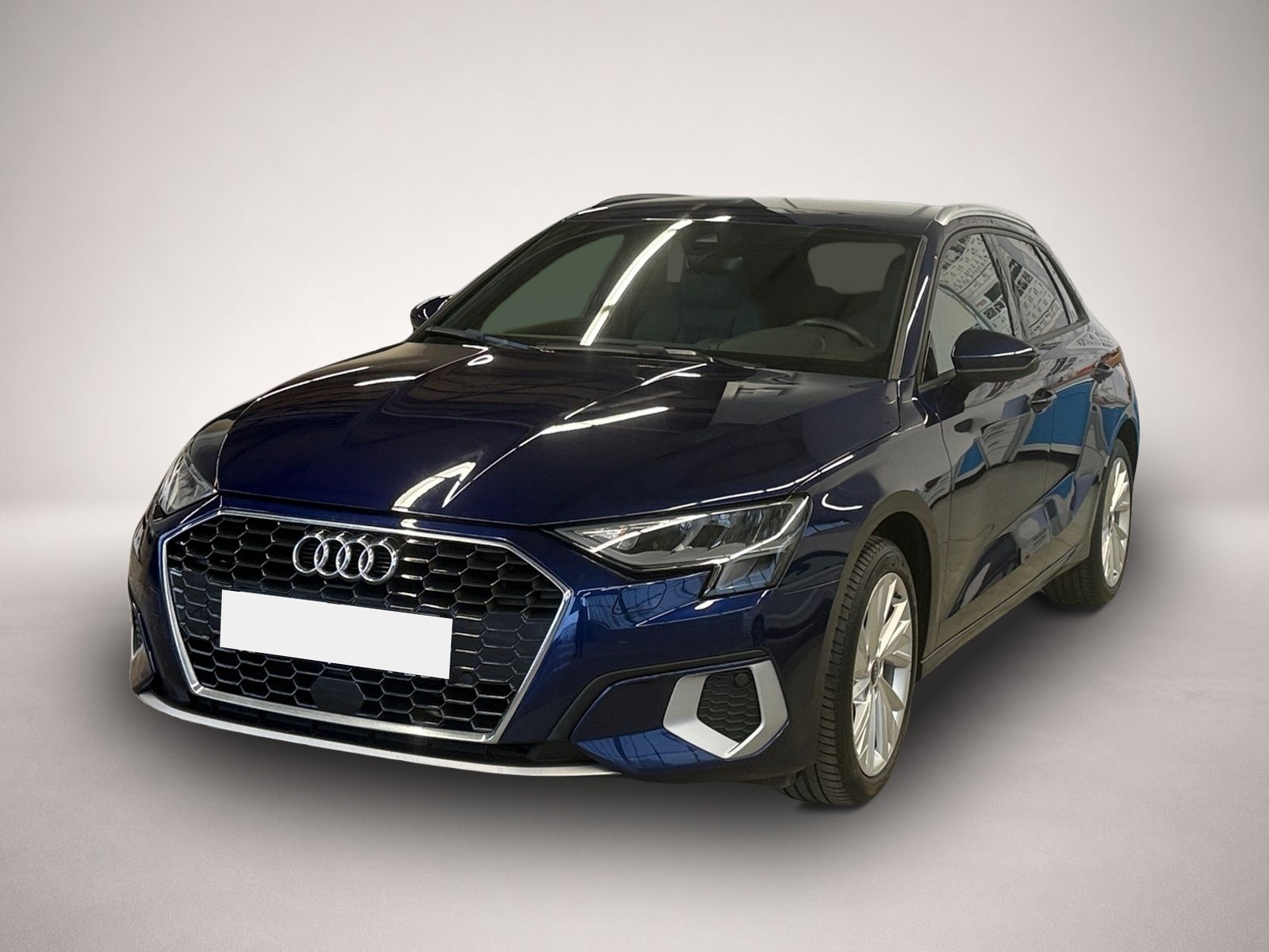Audi A3 (02/2022, Benzin)