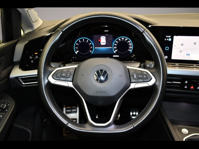 Volkswagen Golf (04/2021, Benzin)