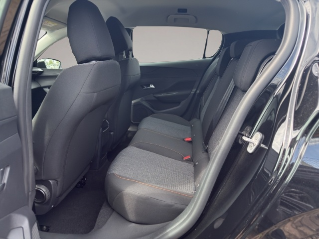 Peugeot 308 (05/2025, Benzin)