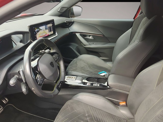 Peugeot 2008 (06/2024, Benzin)