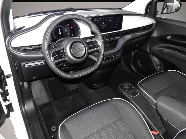 Fiat 500e (, ELECTRIC)