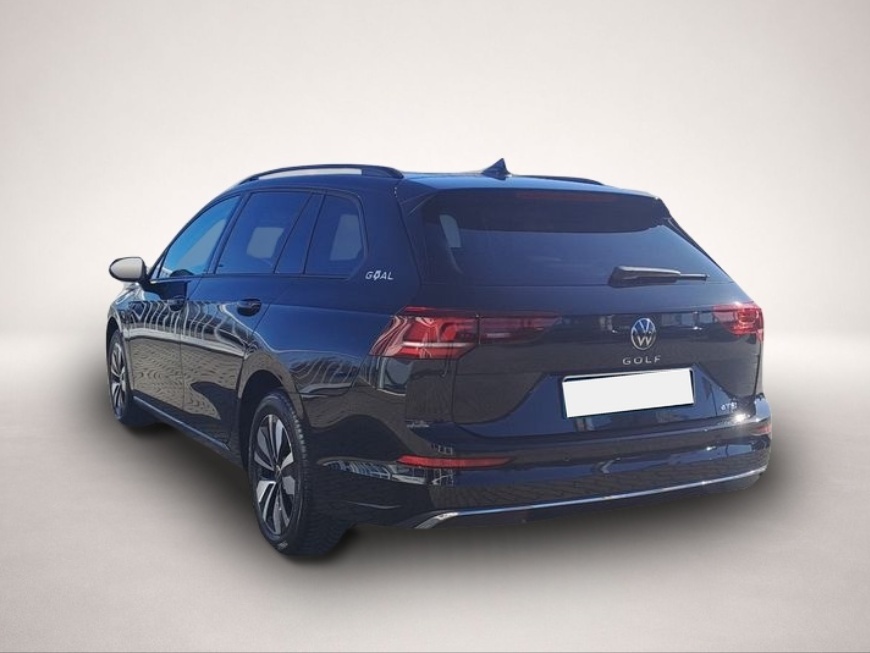 Volkswagen Golf (03/2025, Benzin)