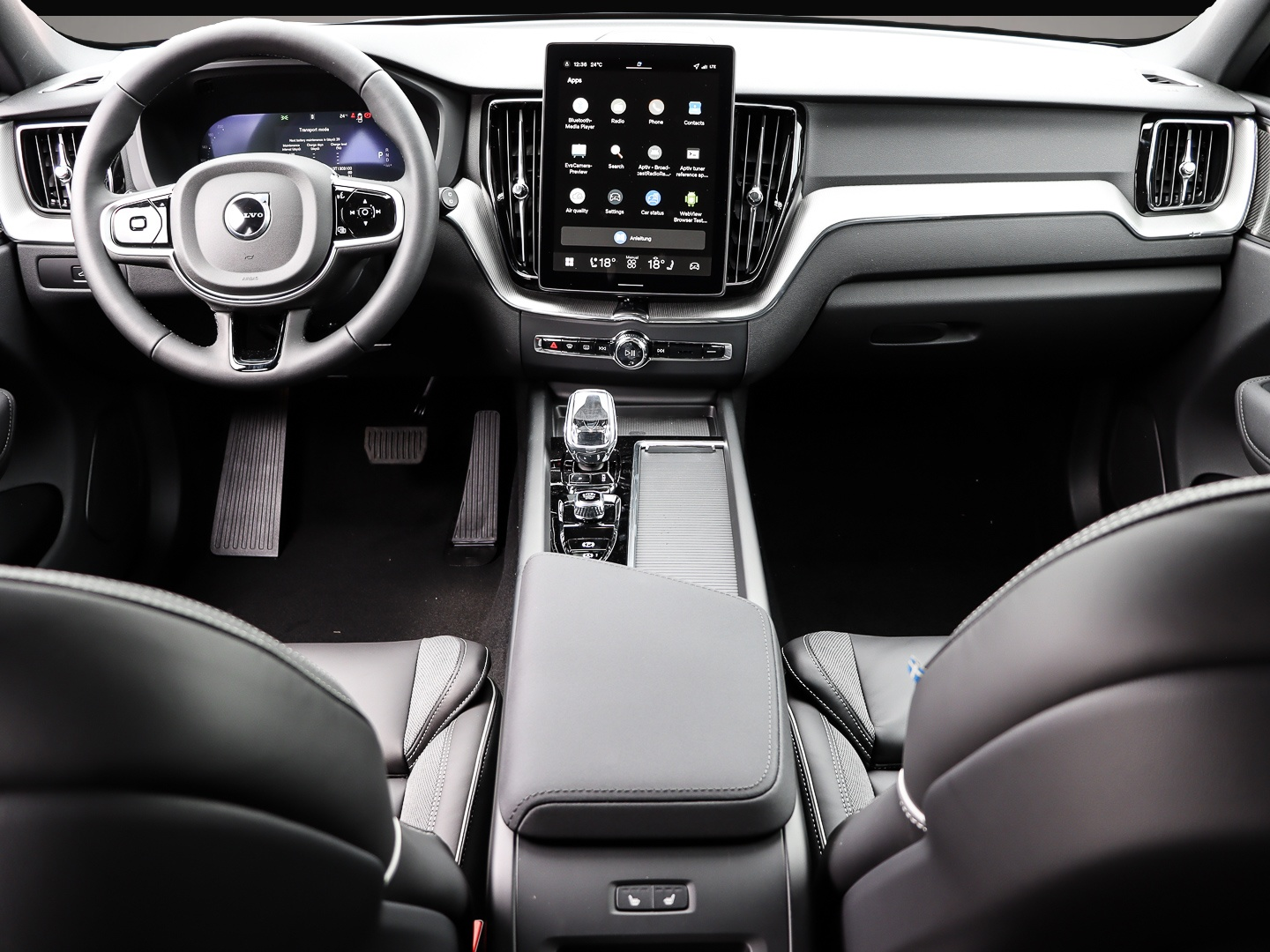 Volvo XC60 (07/2025, Benzin)