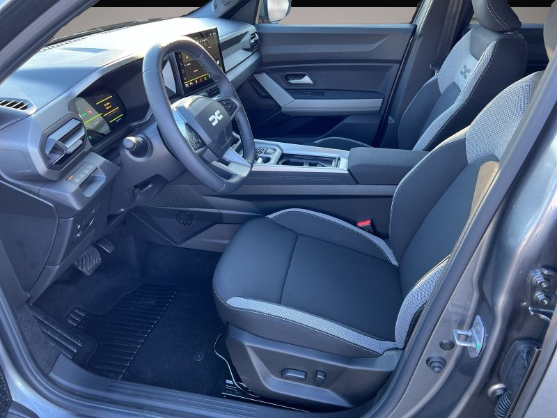 Dacia Bigster (11/2025, Hybrid (Benzin/Elektro))