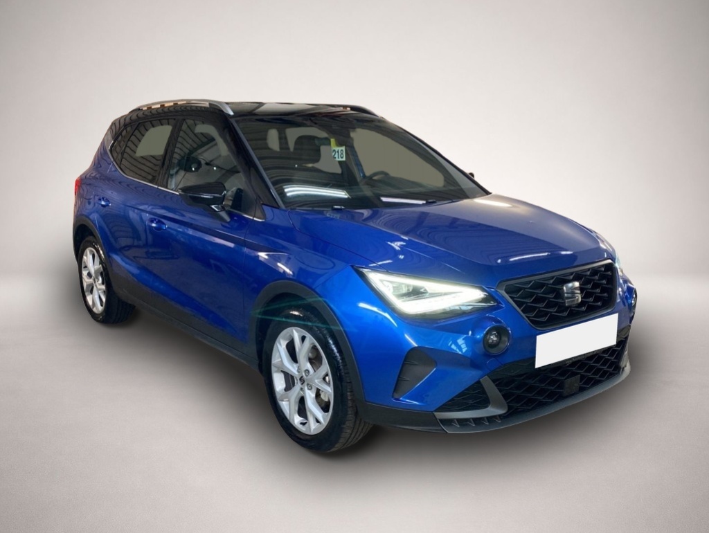 Seat Arona (03/2025, Benzin)