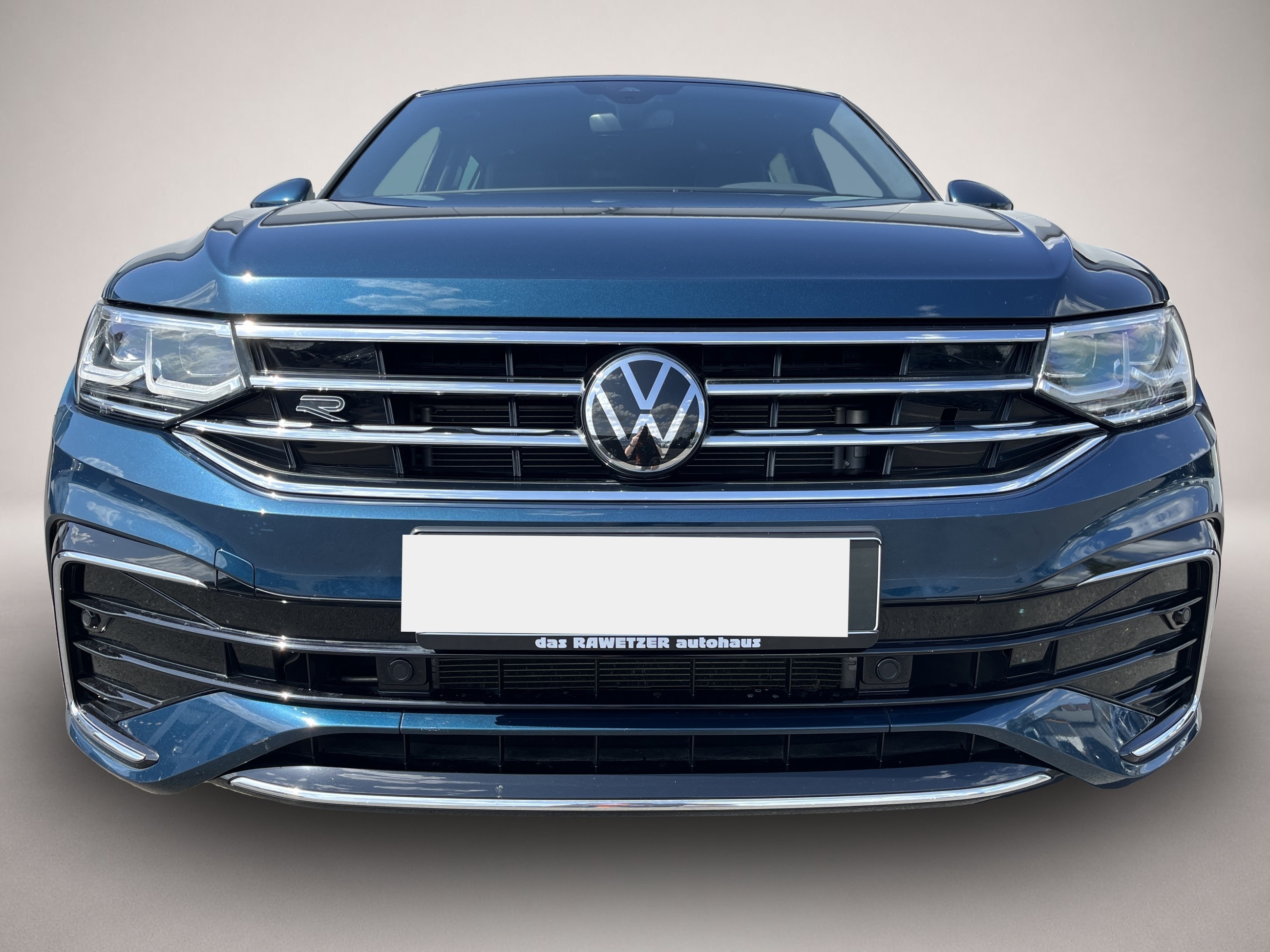 Volkswagen Tiguan (07/2022, Benzin)