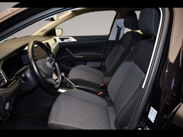 Volkswagen Polo (05/2024, )