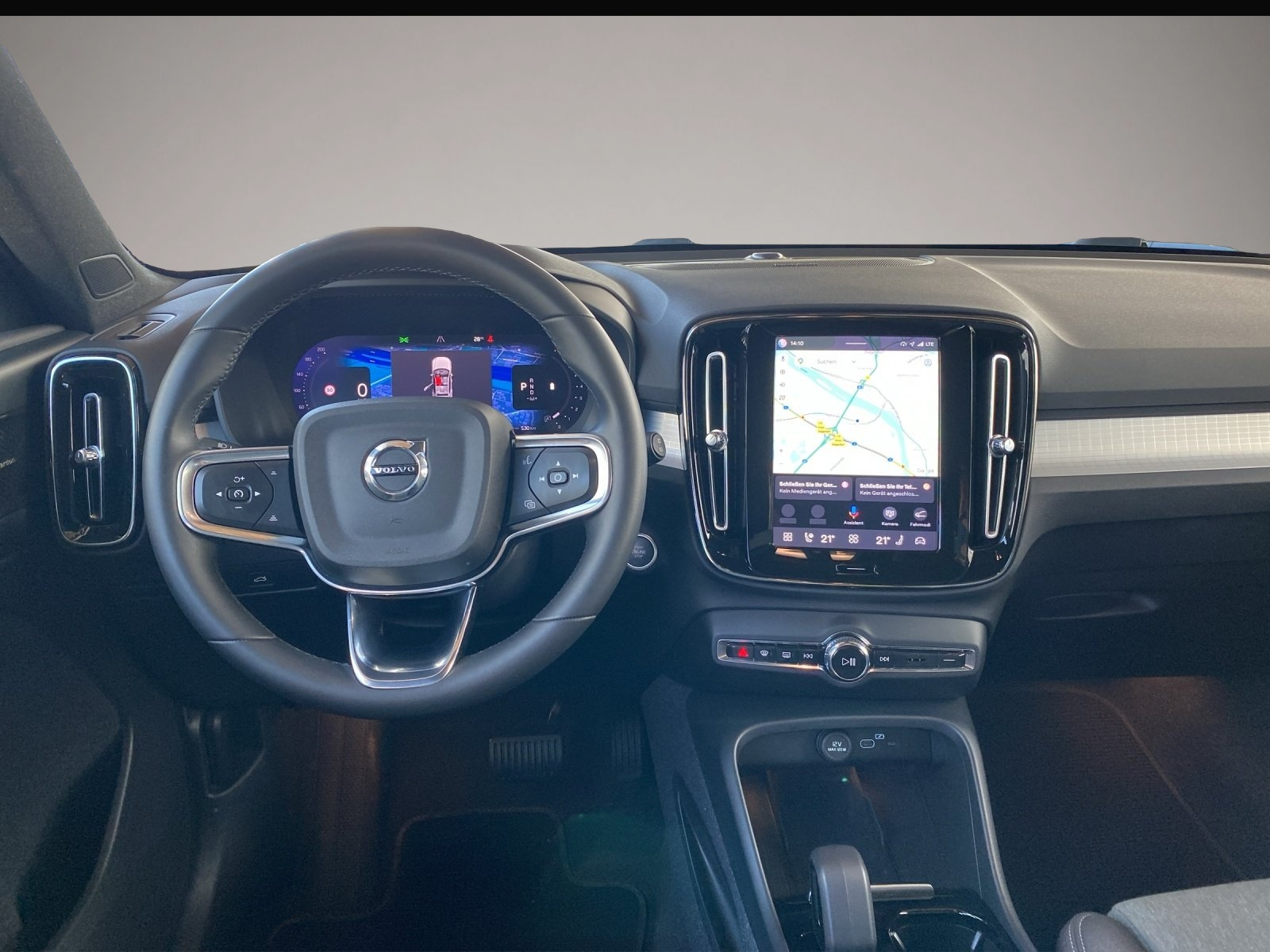 Volvo XC40 (06/2023, Benzin)