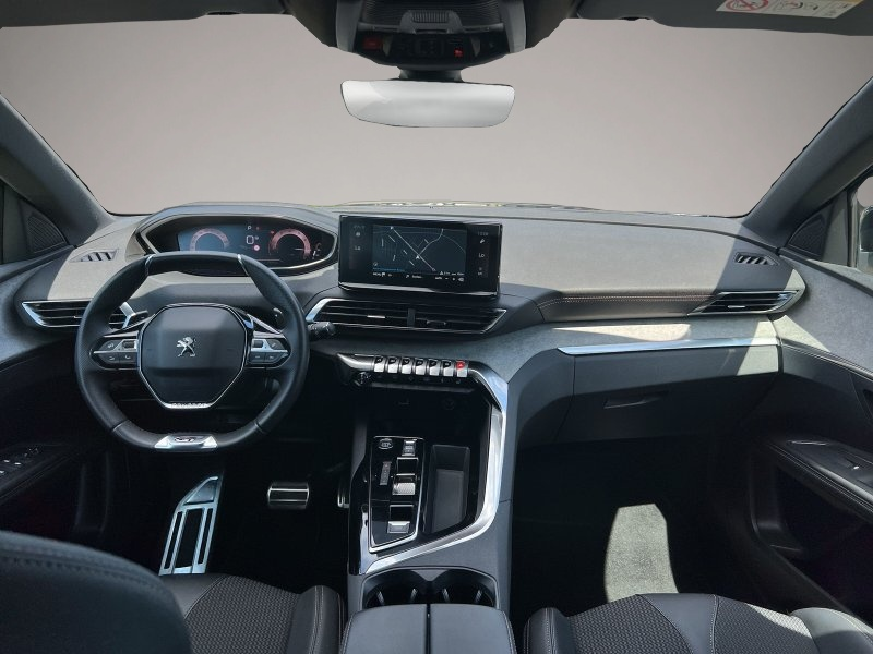 Peugeot 3008 (12/2023, Benzin)