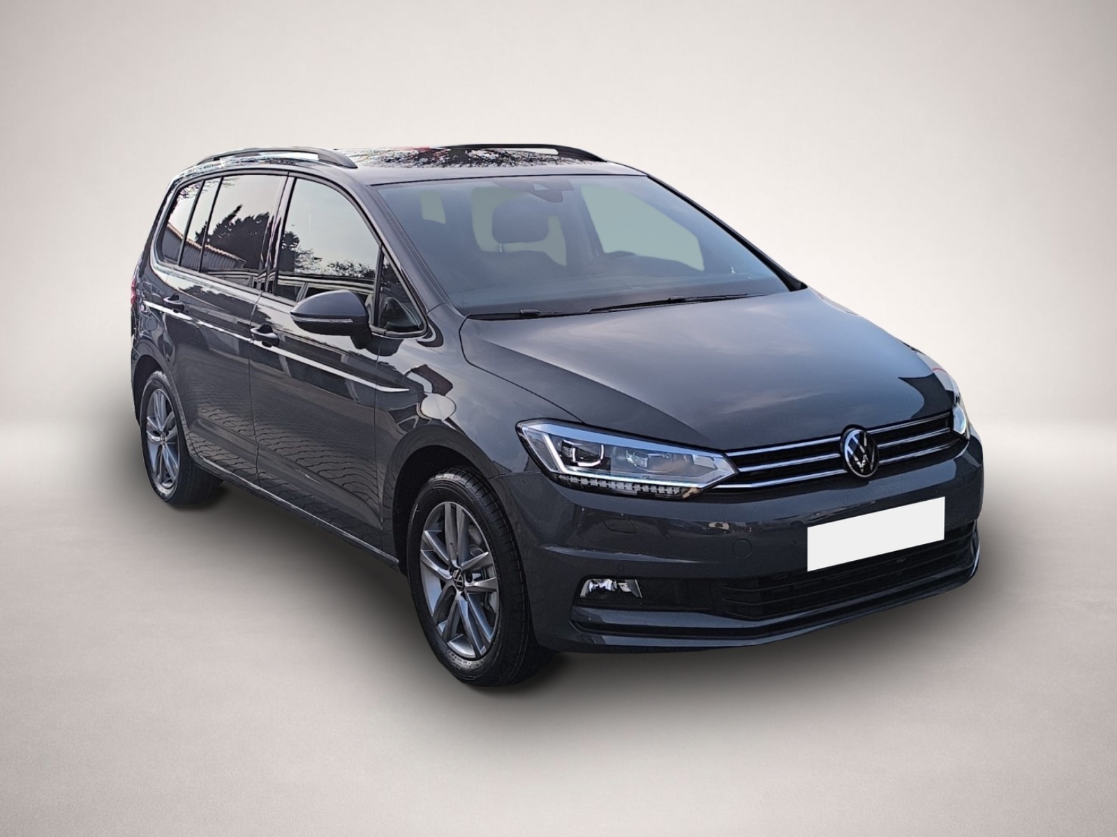 Volkswagen Touran (04/2026, Benzin)