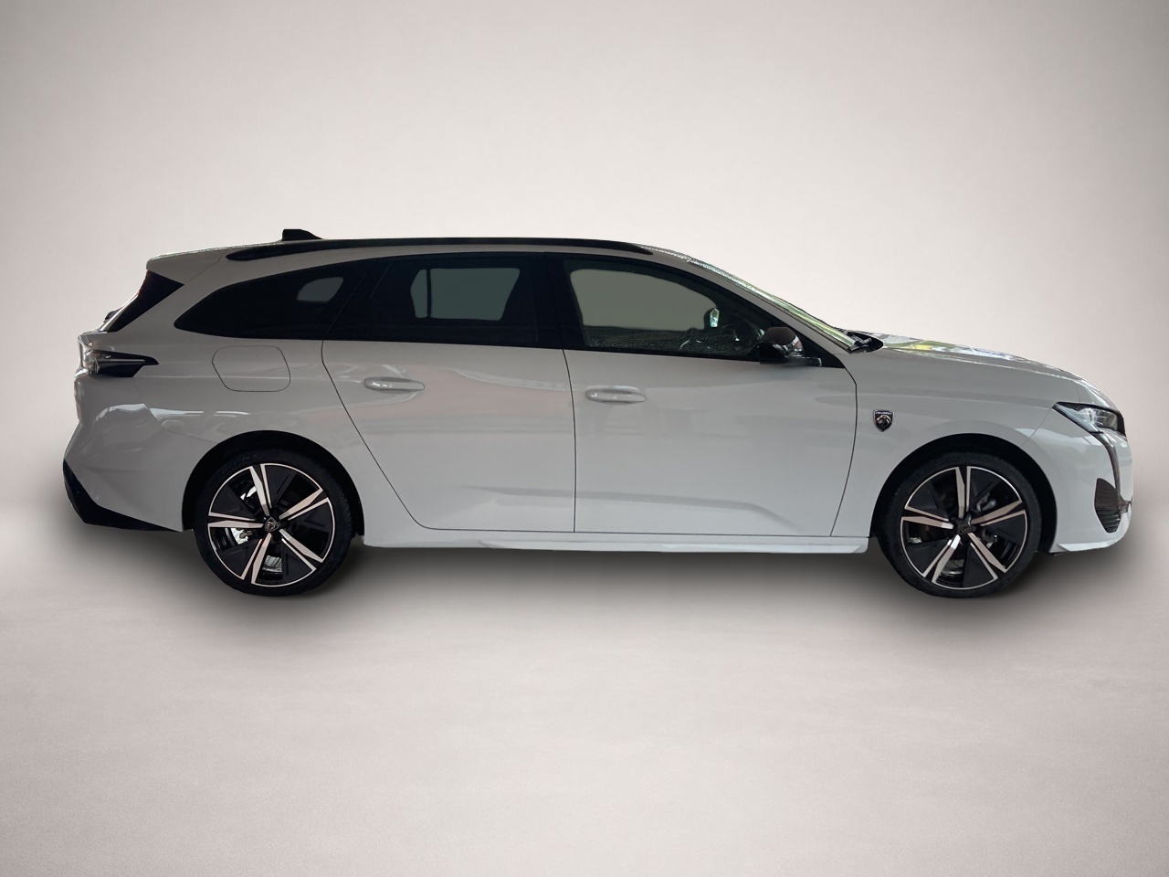 Peugeot 308 (09/2025, Benzin)