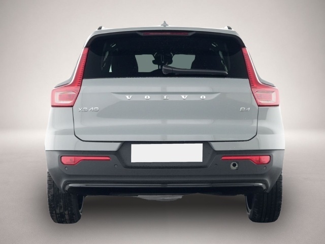 Volvo XC40 (07/2025, Benzin)
