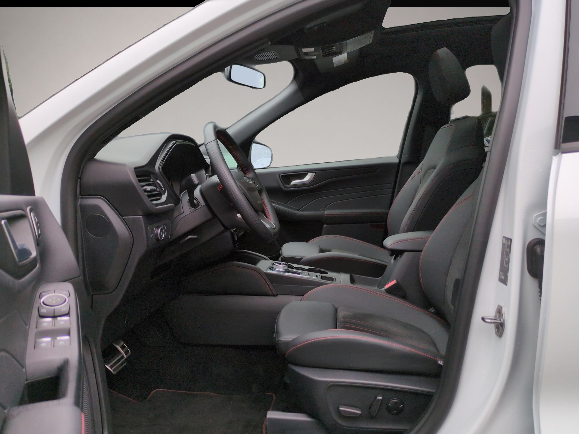 Ford Kuga (10/2024, Benzin)