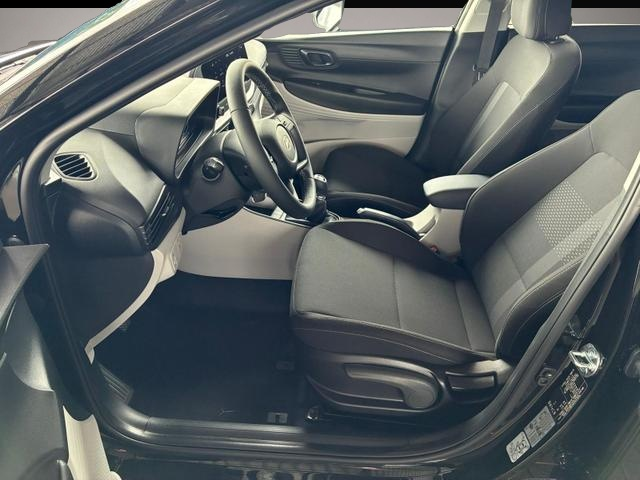 Hyundai i20 (12/2025, Benzin)