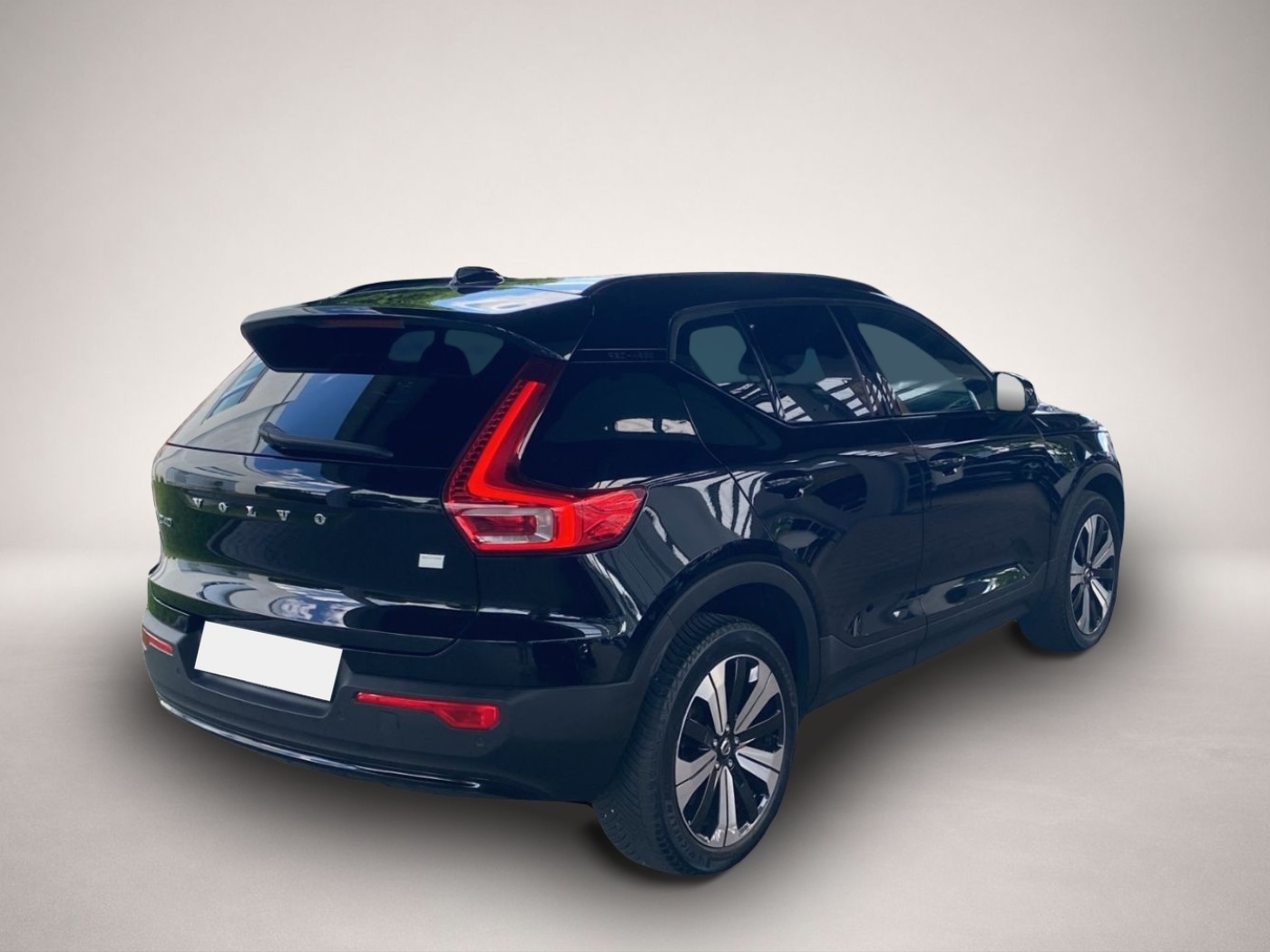 Volvo XC40 (05/2023, ELECTRIC)