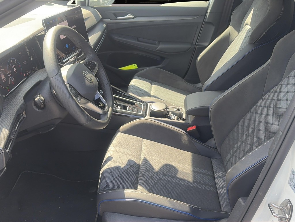 Volkswagen Golf (04/2025, Diesel)