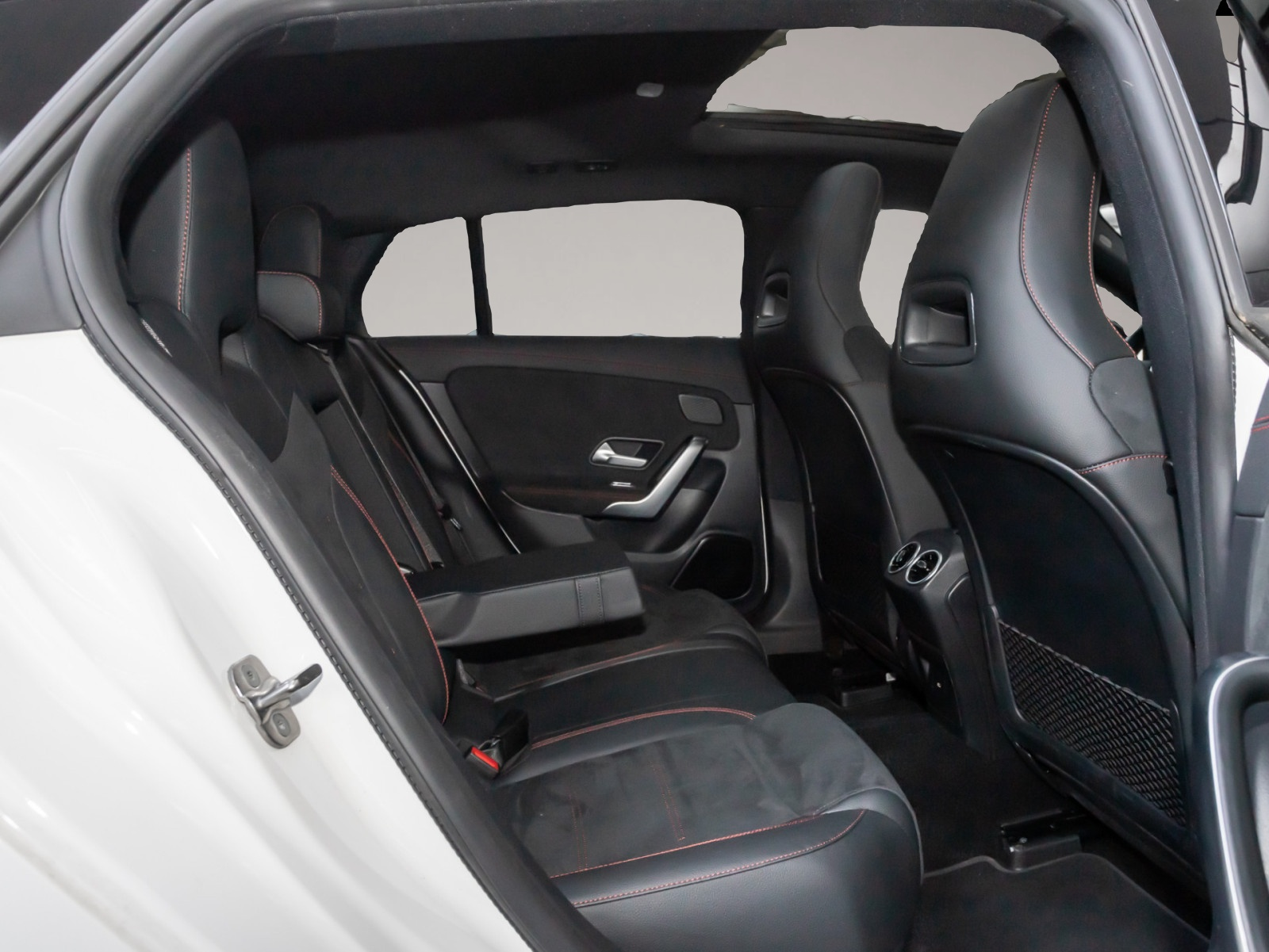 Mercedes-Benz CLA 250 (06/2024, Hybrid (Benzin/Elektro))