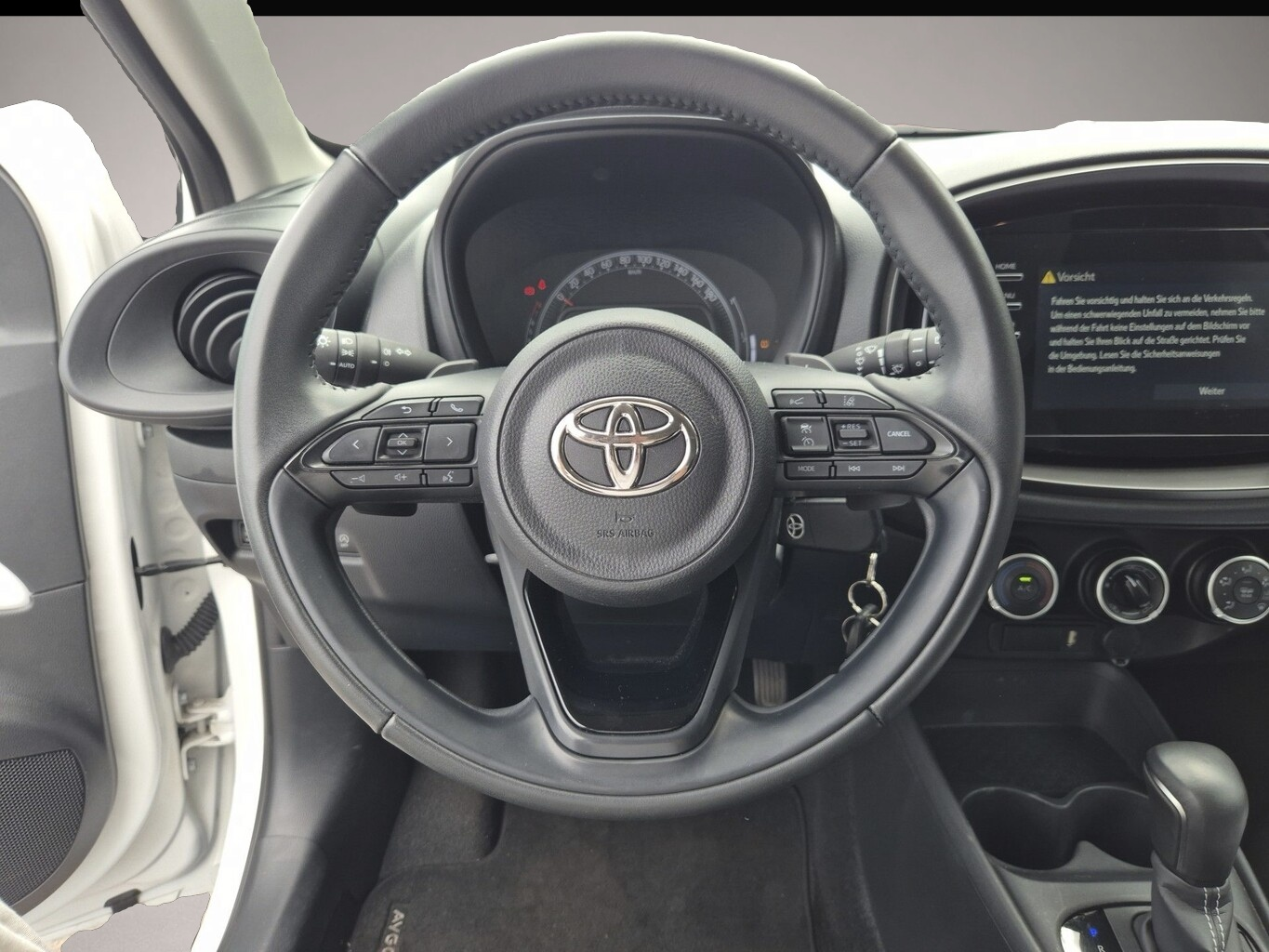 Toyota Aygo (X) (05/2023, Benzin)