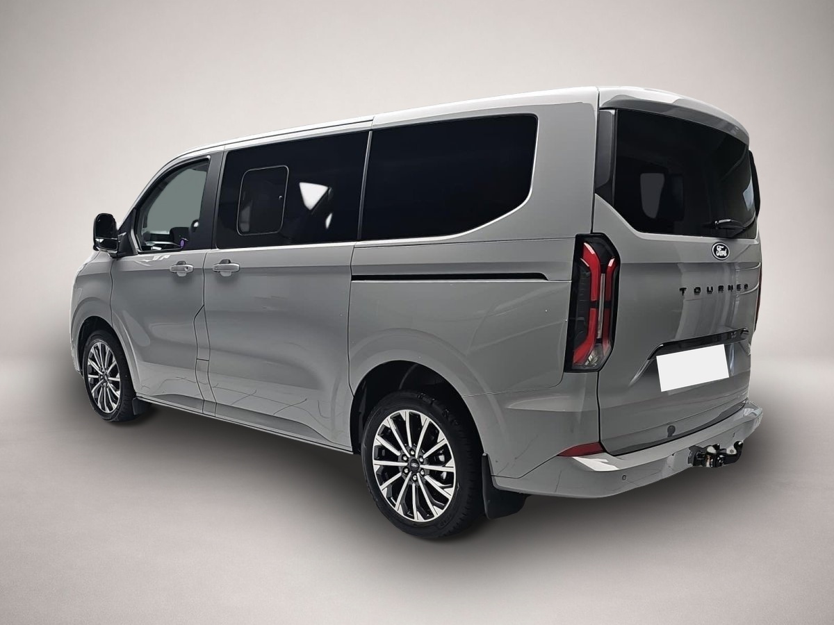 Ford Tourneo Custom (06/2026, Diesel)