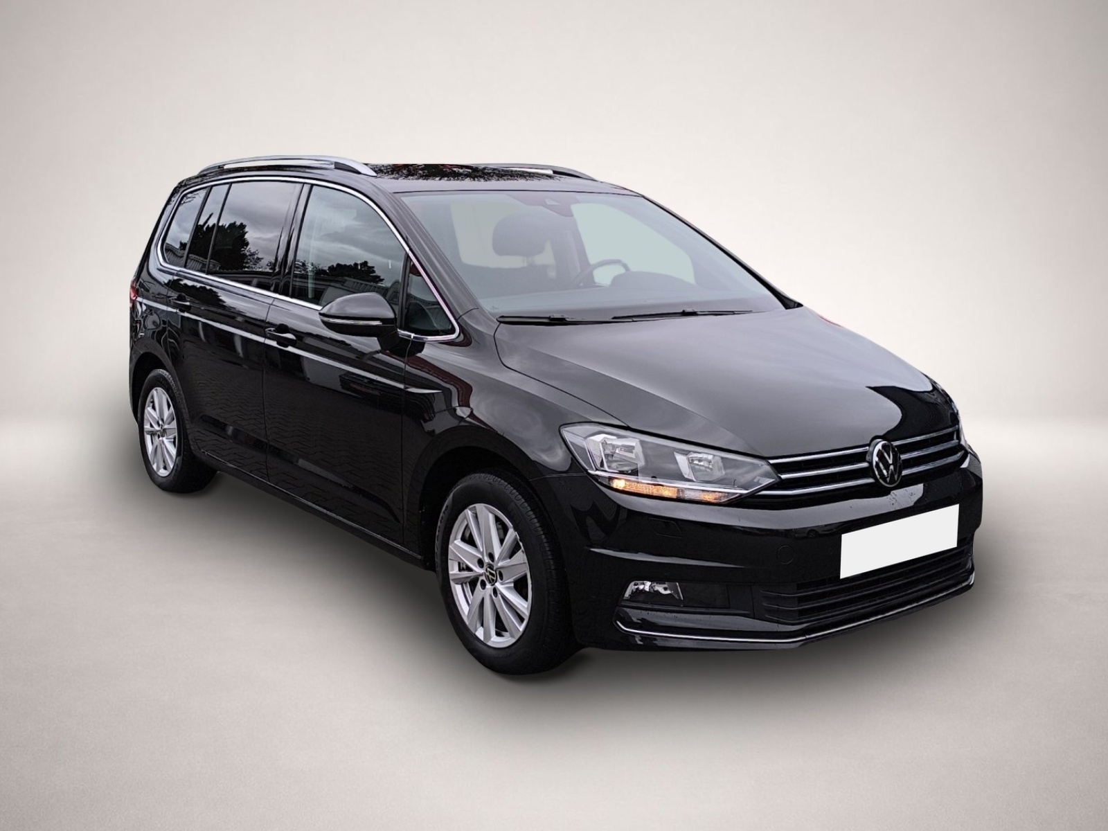 Volkswagen Touran (05/2023, Benzin)