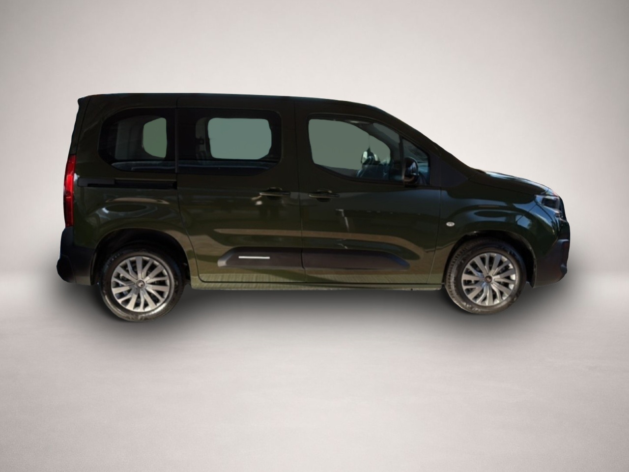 Citroen Berlingo (12/2024, Benzin)