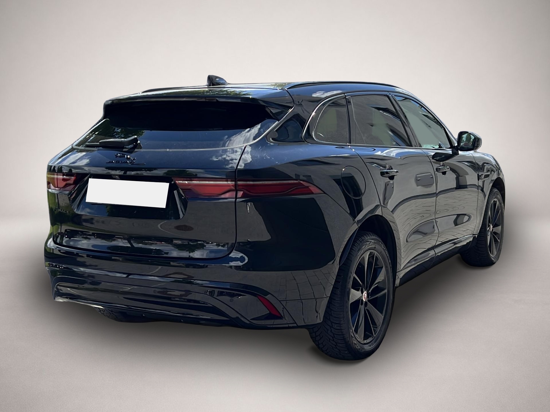 Jaguar F-Pace (12/2022, Benzin)
