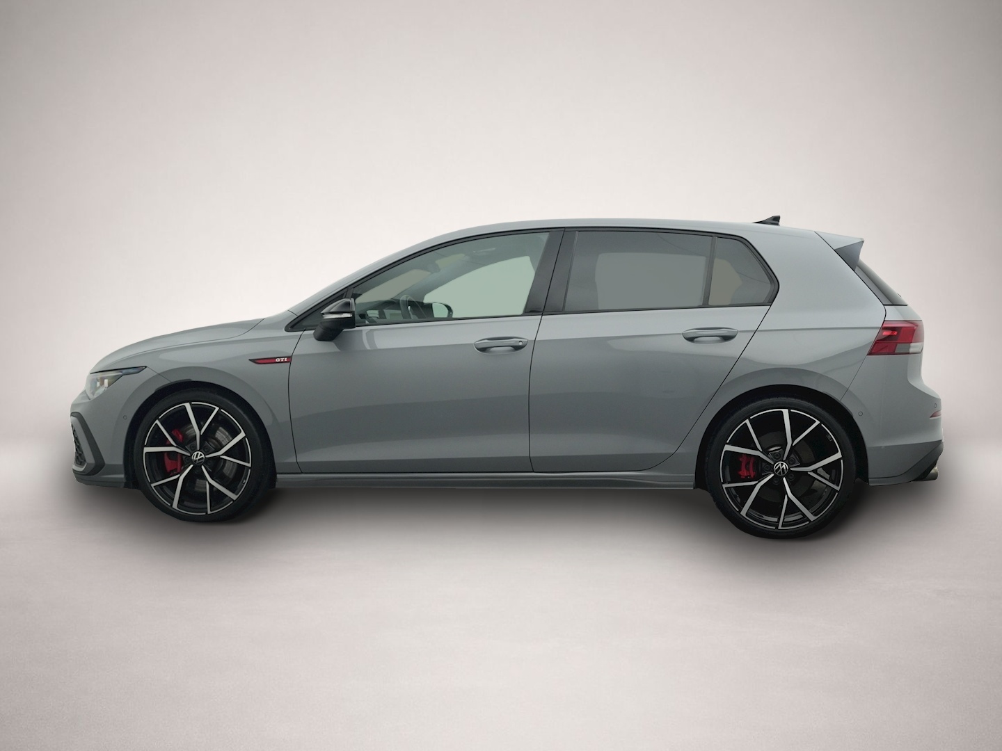 Volkswagen Golf (05/2023, Benzin)