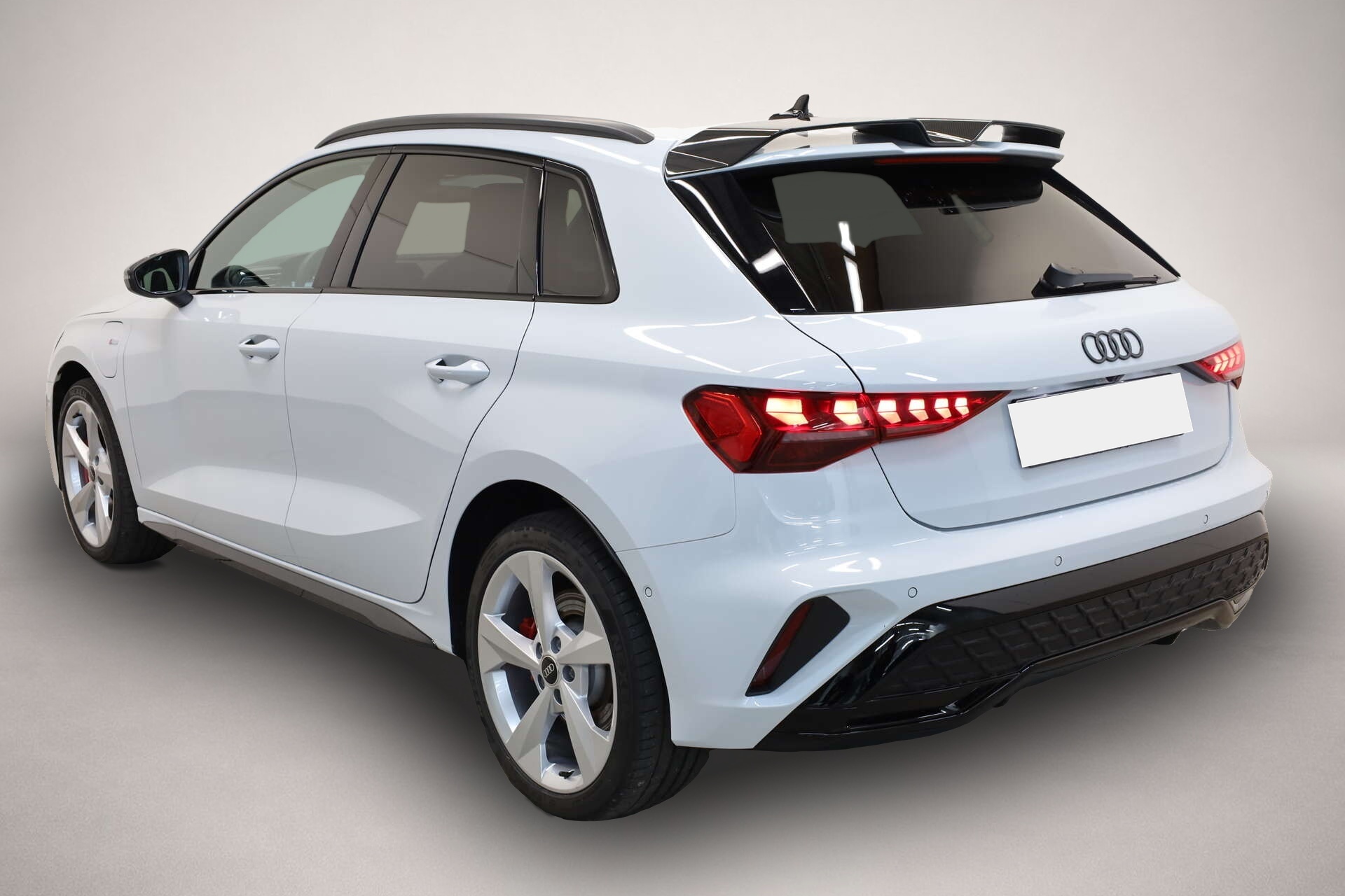 Audi A3 (08/2025, Hybrid (Benzin/Elektro))