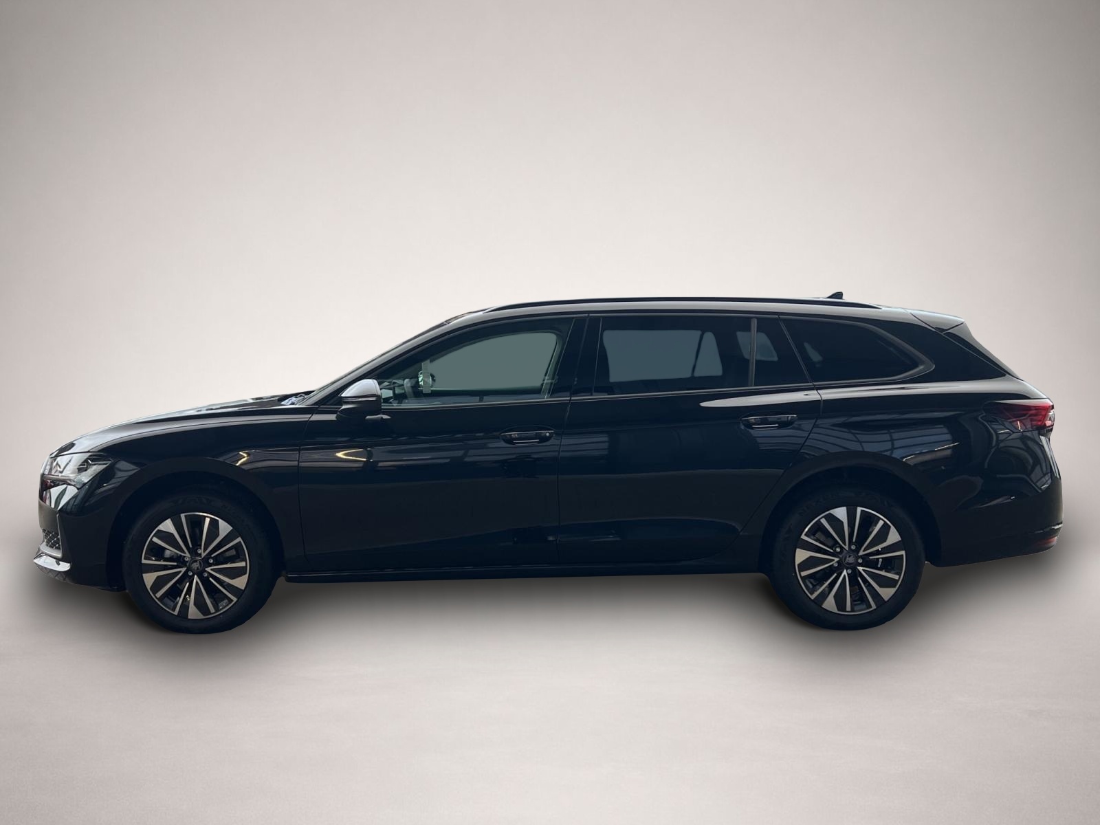 Skoda Superb, Bild 2 von 8