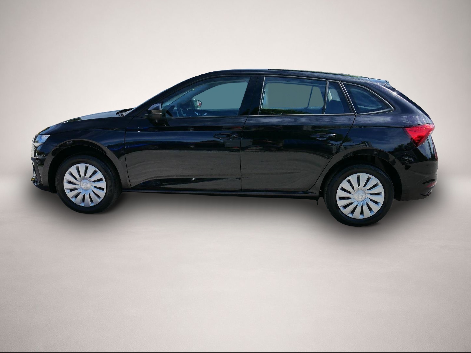 Skoda Scala (09/2025, Benzin)