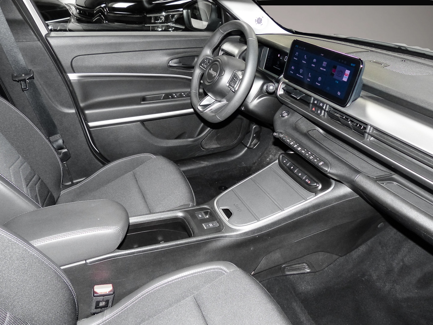 Jeep Avenger (12/2023, ELECTRIC)