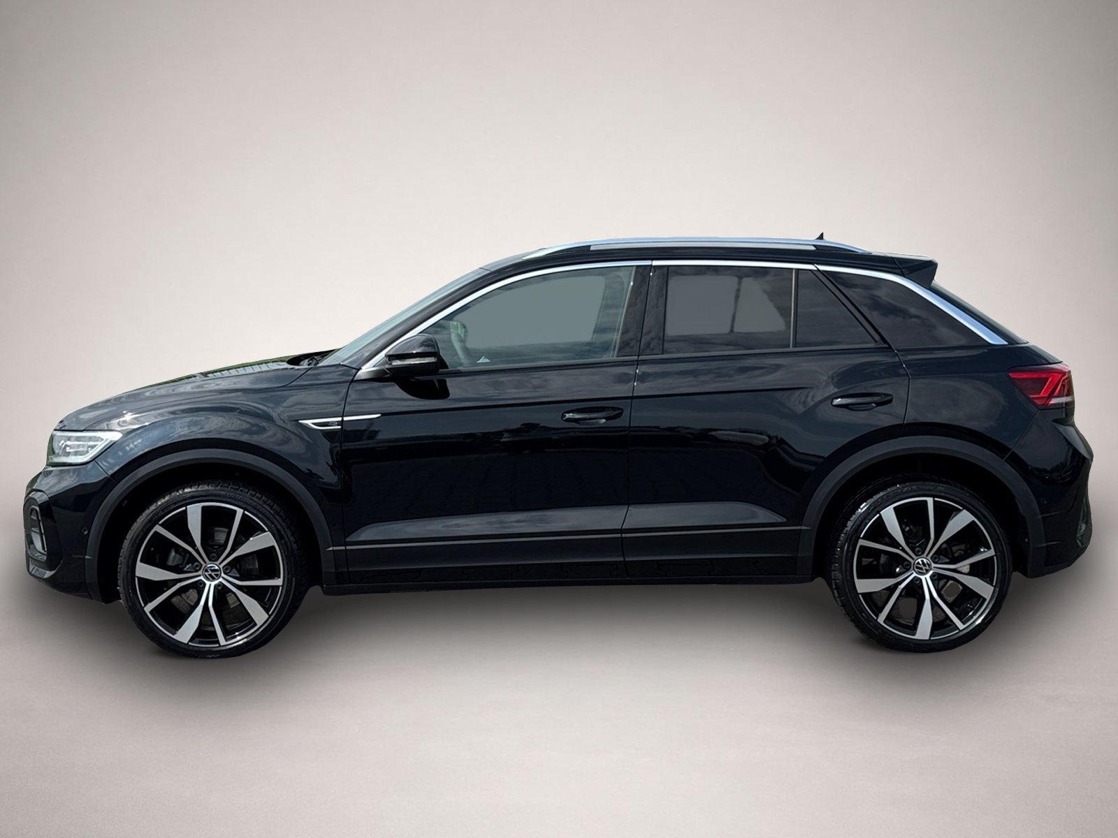 Volkswagen T-Roc (11/2025, Benzin)