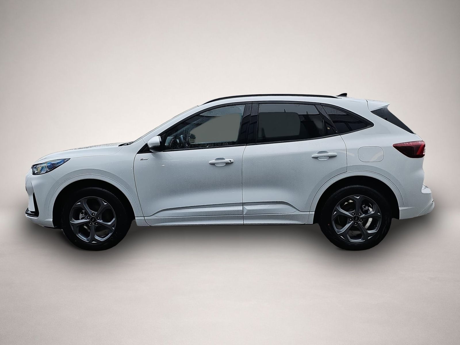 Ford Kuga (05/2026, Benzin)