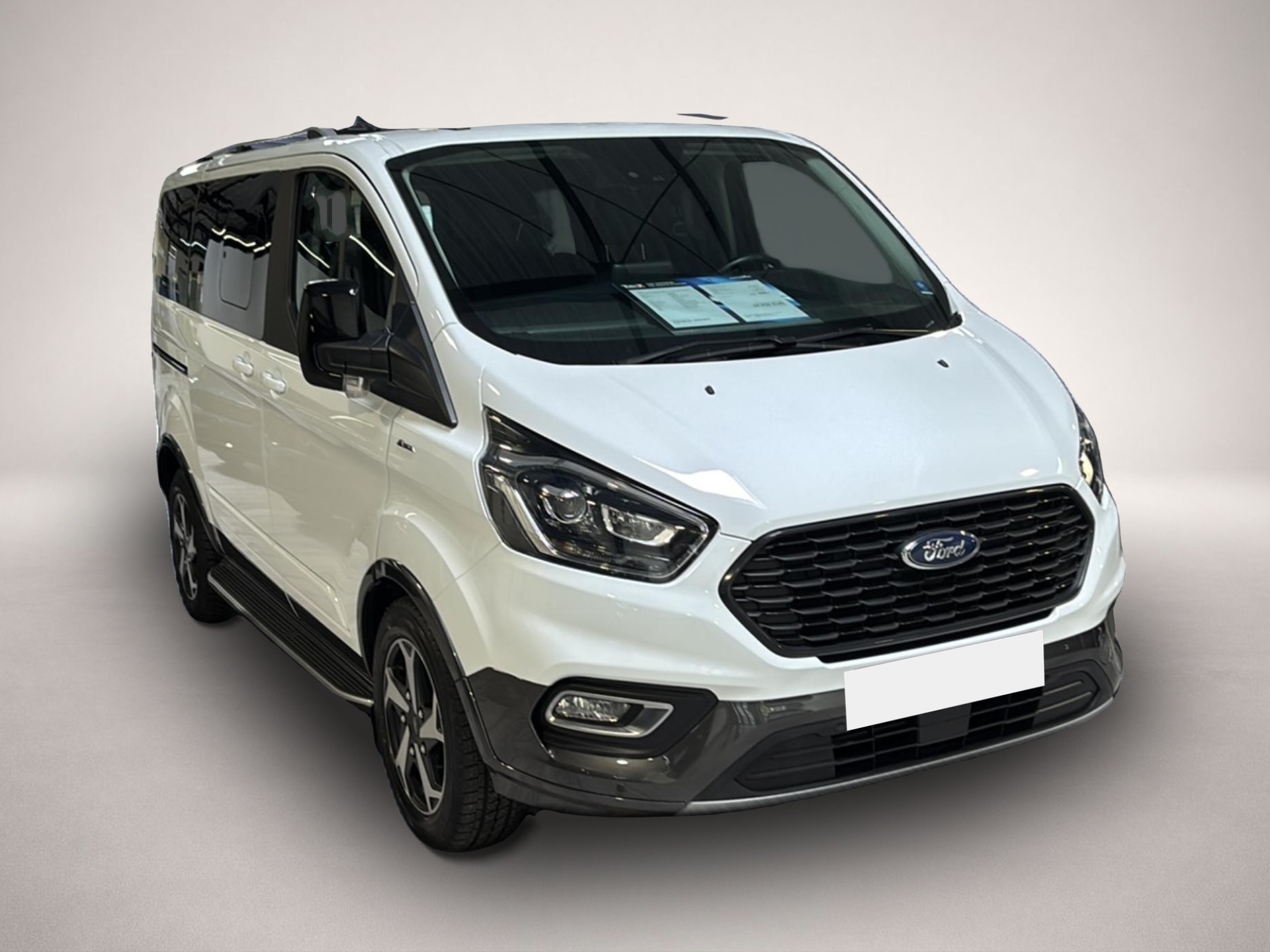 Ford Tourneo Custom (04/2022, Diesel)