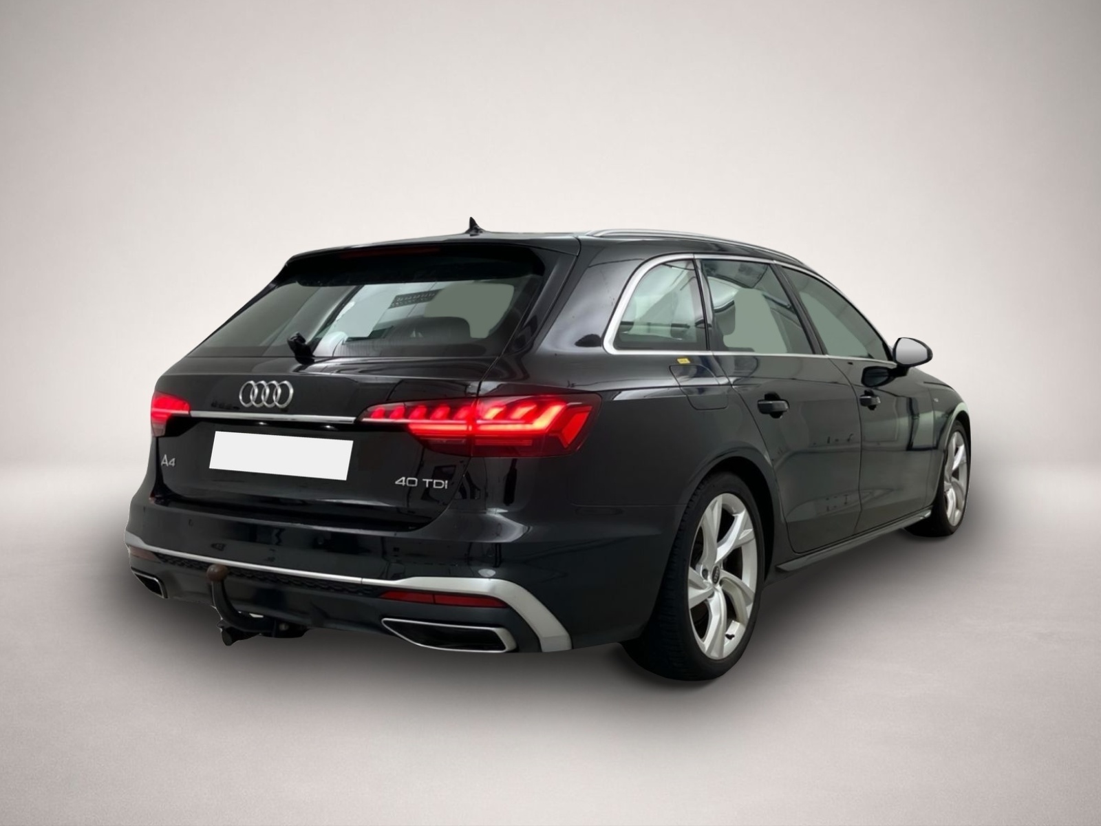 Audi A4 (06/2023, Diesel)