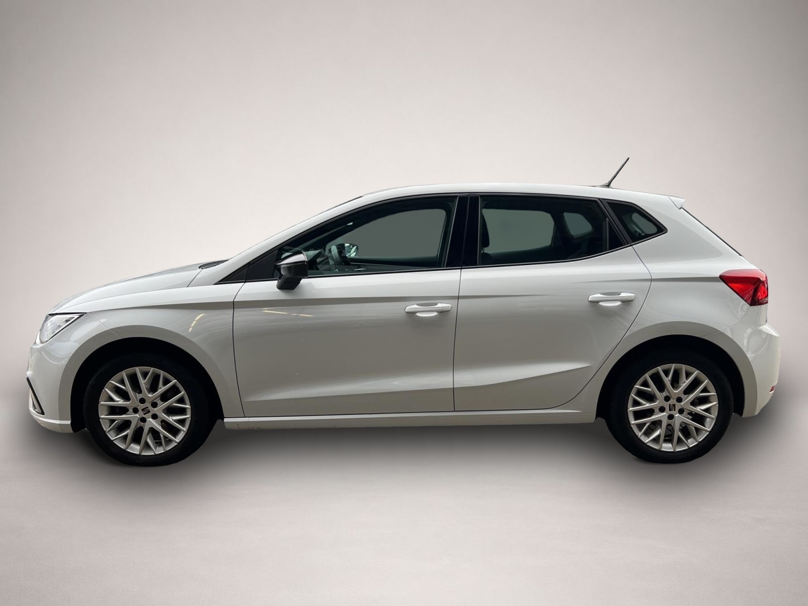 Seat Ibiza (11/2023, Benzin)