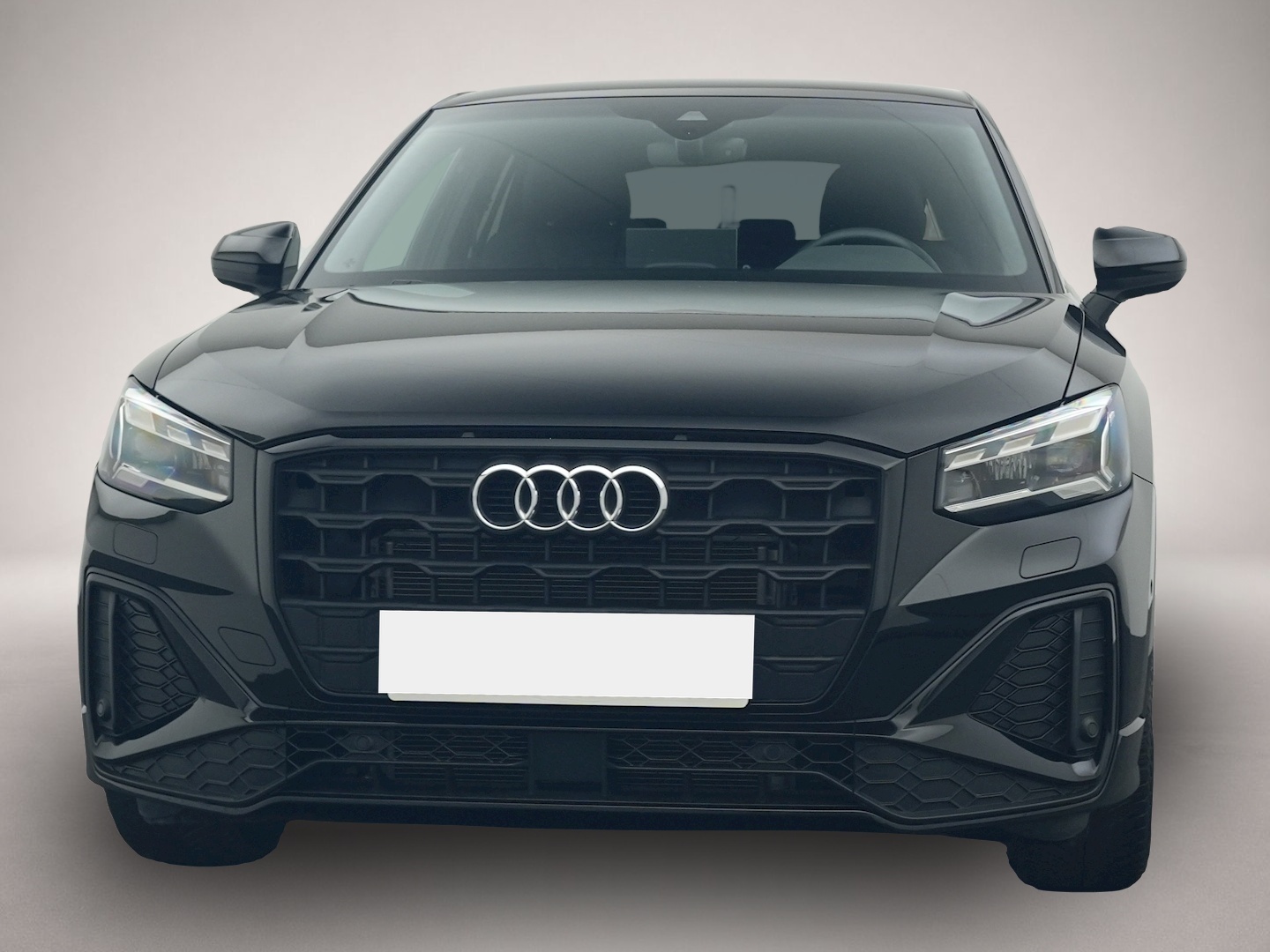 Audi Q2 (02/2025, Benzin)