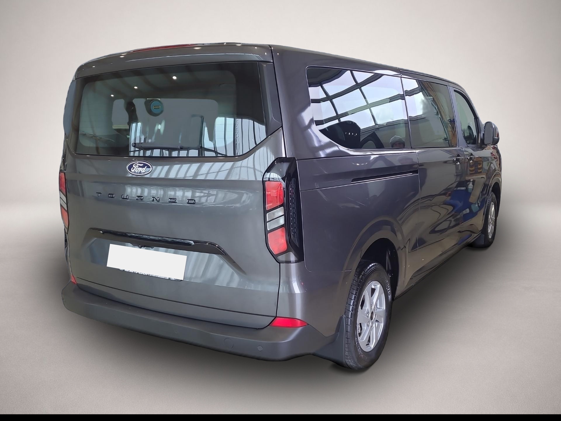 Ford Tourneo Custom (03/2025, Diesel)
