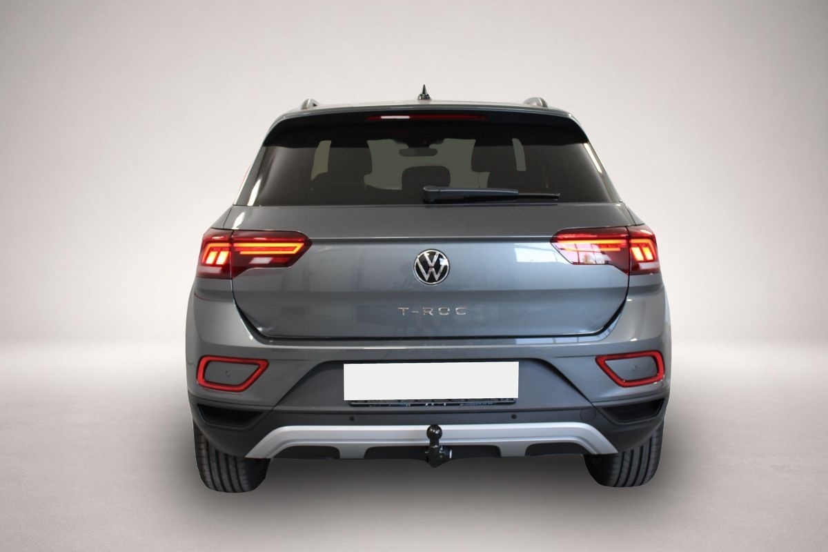 Volkswagen T-Roc (08/2025, Benzin)