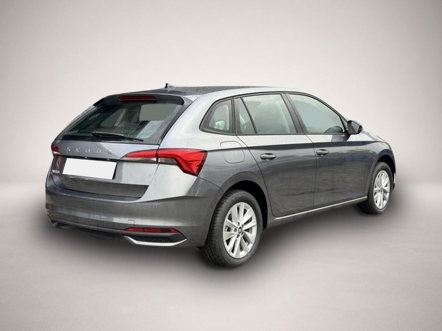Skoda Scala (10/2025, Benzin)
