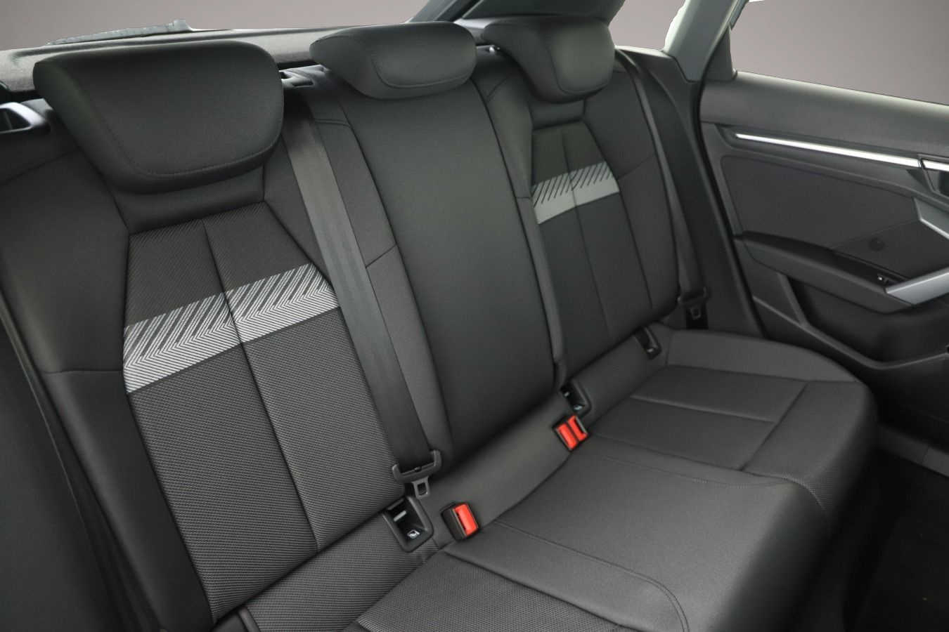 Audi A3 (08/2025, Hybrid (Benzin/Elektro))