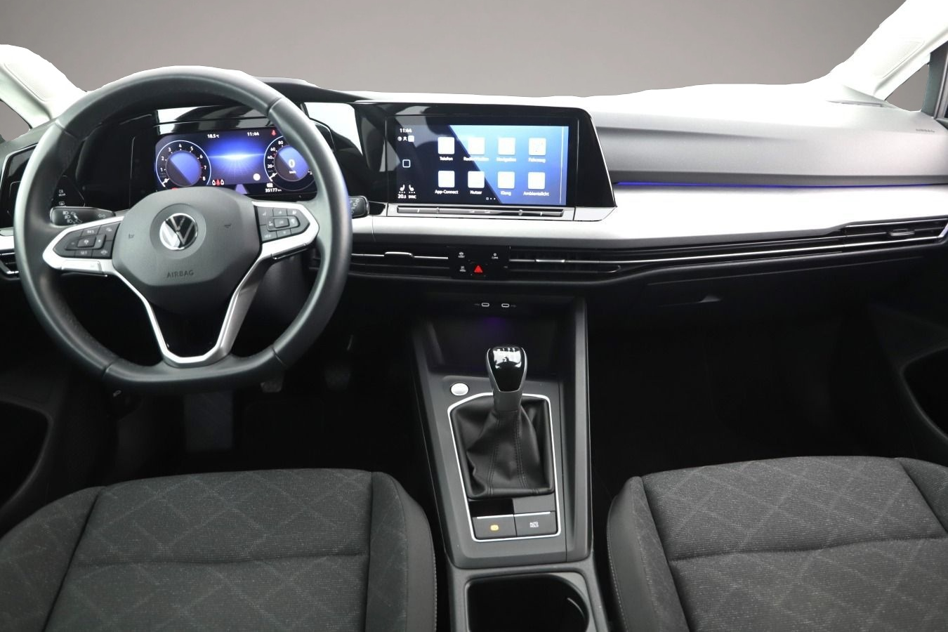 Volkswagen Golf (01/2023, )