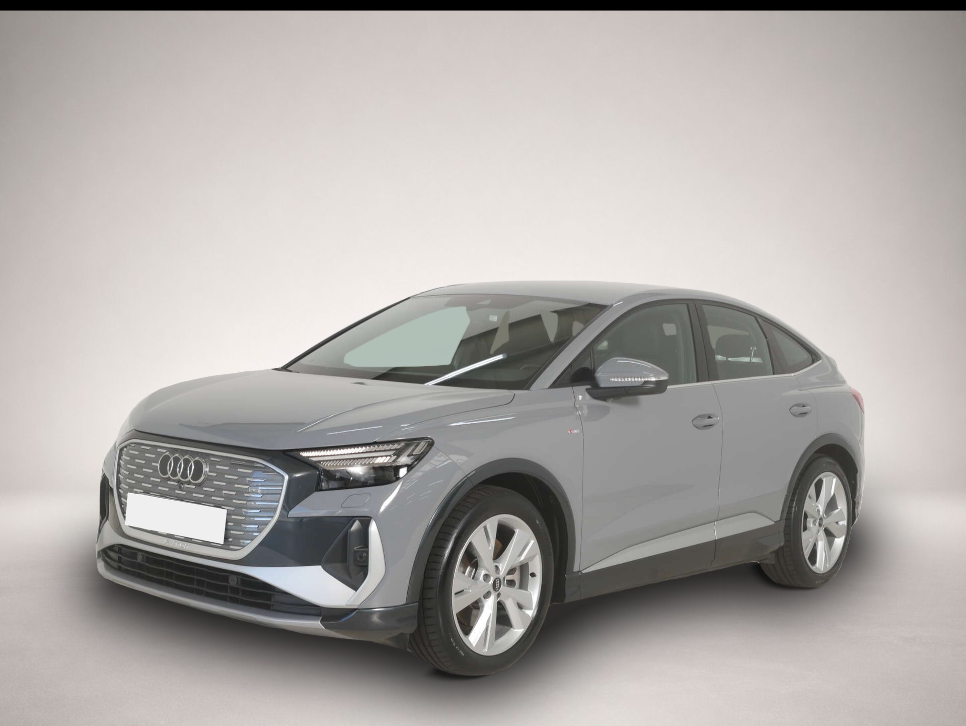 Audi Q4 e-tron (12/2024, ELECTRIC)