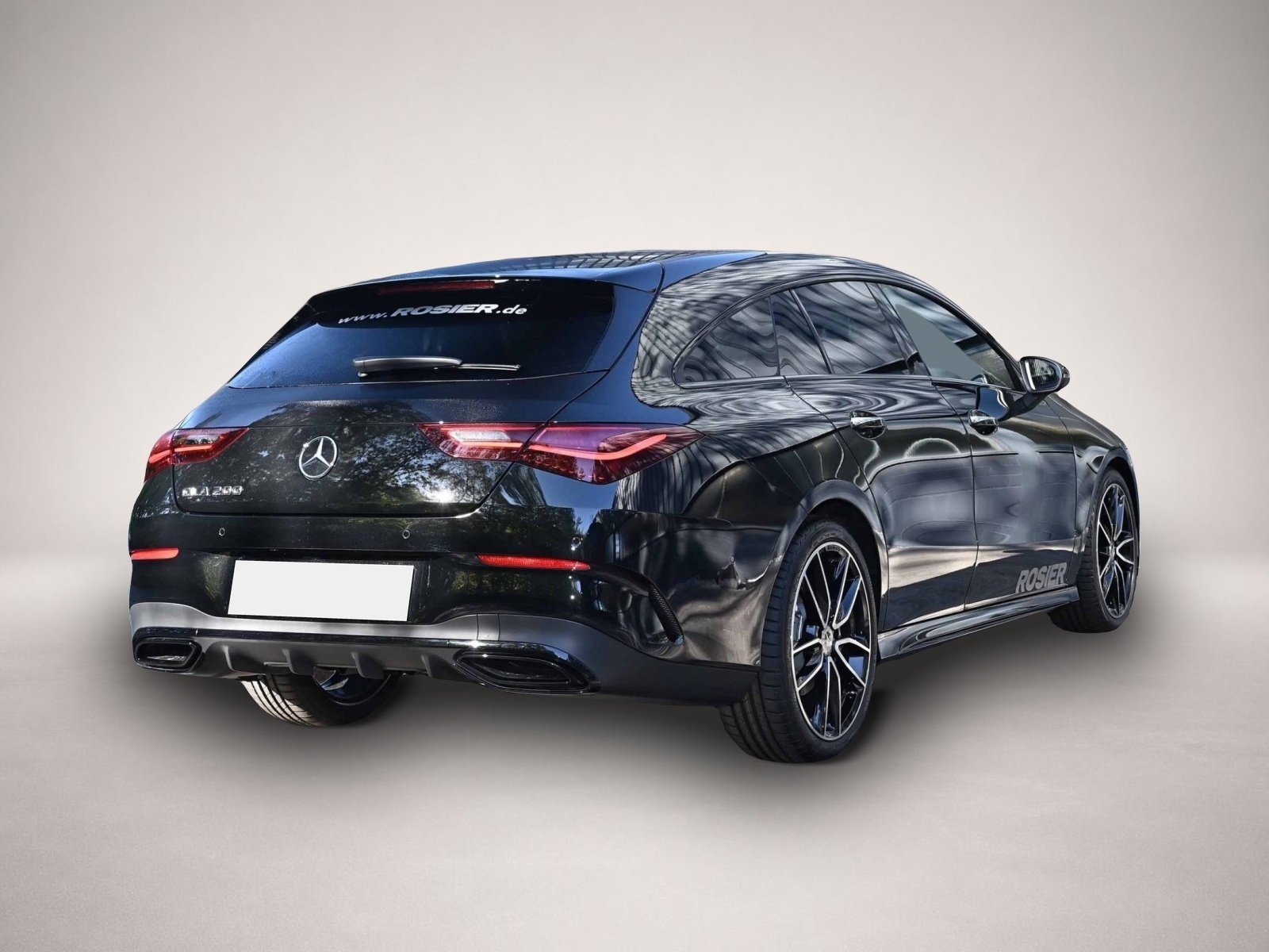Mercedes-Benz CLA 200 (09/2025, Benzin)