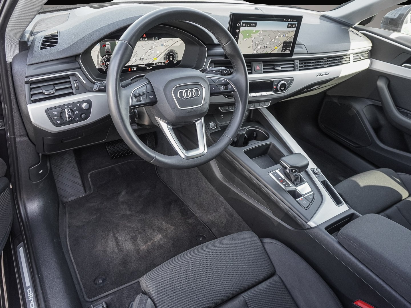 Audi A4 Allroad (06/2023, Benzin)